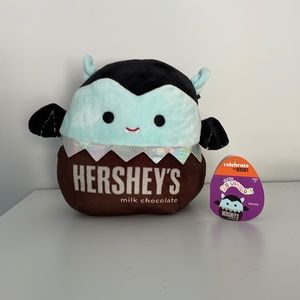 Squishmallows Patricio 7” Hershey’s Dracula Bat